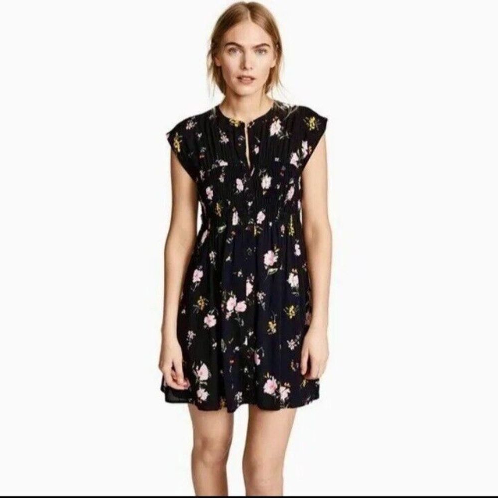 Free People Women's Medium Greatest Day‎ Smocked Mini Dress Black Floral Buttons